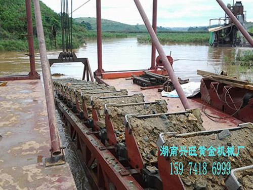 剛果金-采金船-調試現場